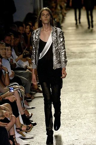 Look 12